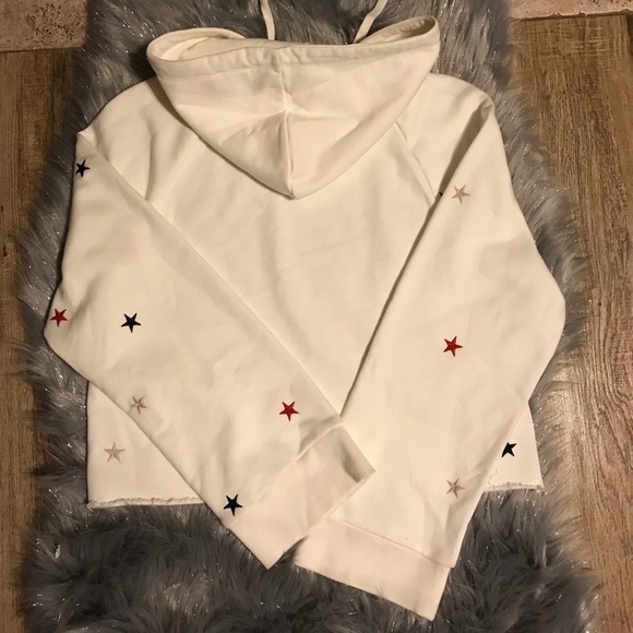 Pam & Gela Crop Hoodie w/ Embroidered Stars NWT PS - Picture 5 of 8